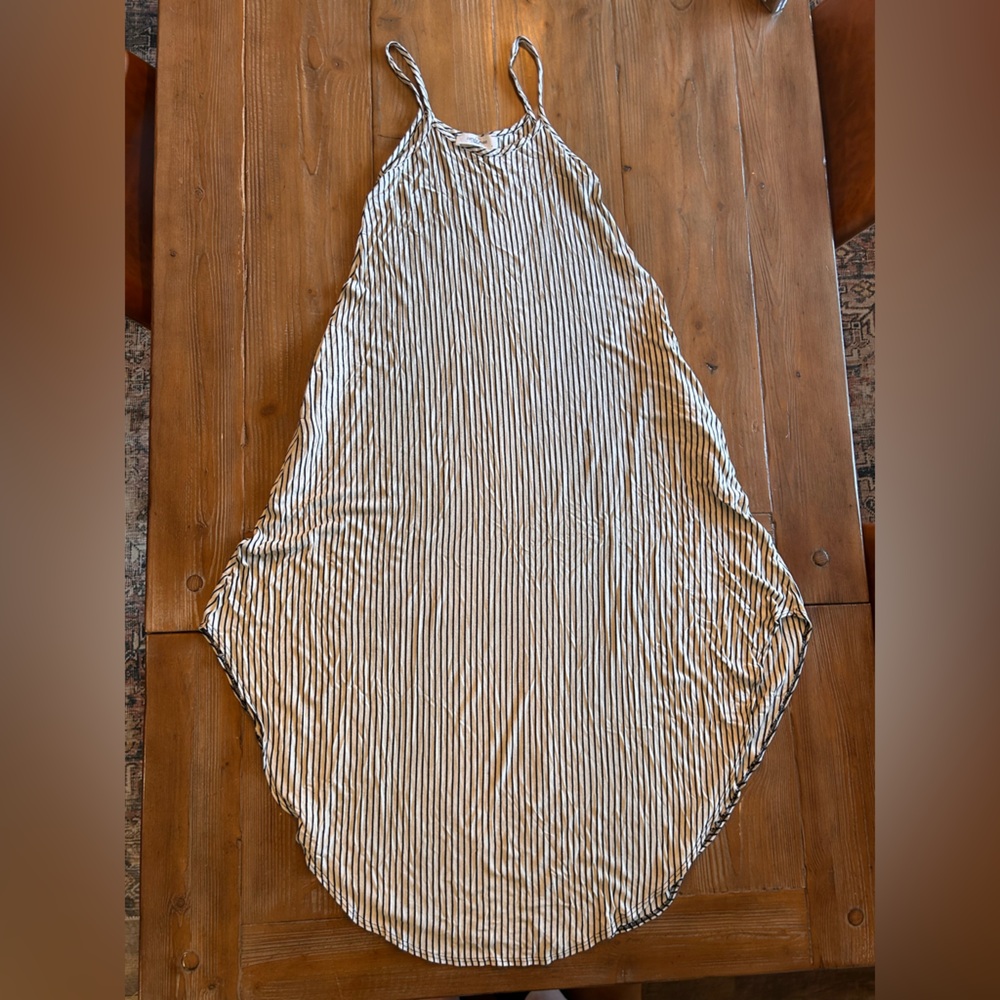 Women’s casual summer dress